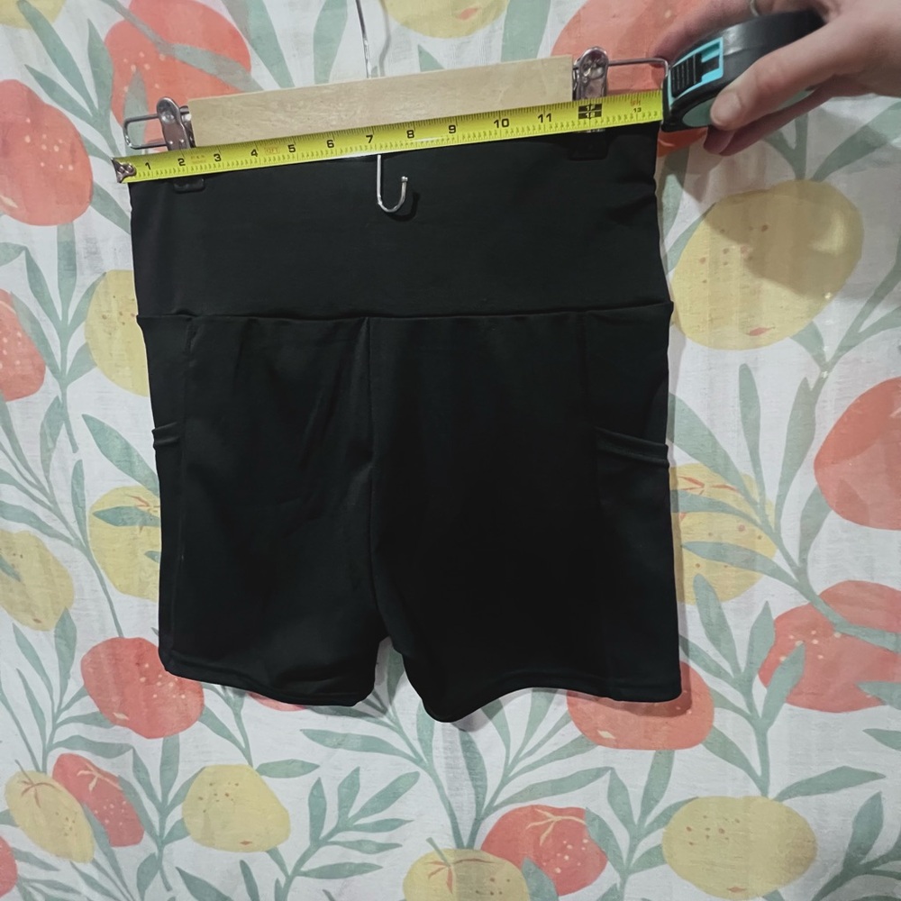 SHEIN Black Athleisure Women's Minimalist Active Biker Yoga Shorts Pockets - Picture 4 of 4